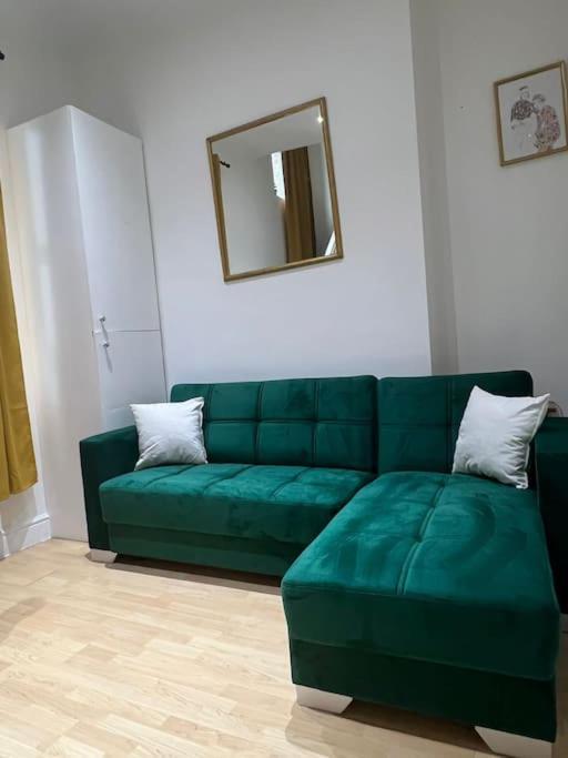 001- Lovely 3-Bedroom Very Close To Oxford Street Londra Esterno foto