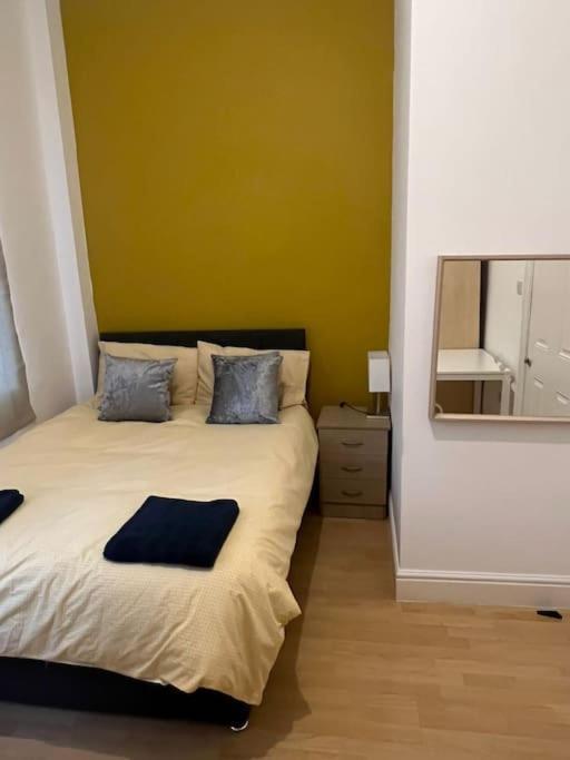 001- Lovely 3-Bedroom Very Close To Oxford Street Londra Esterno foto